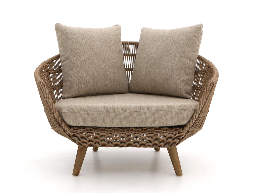 Single-seater chair from Mayfair rope outdoor collection – Outdoor Studio design