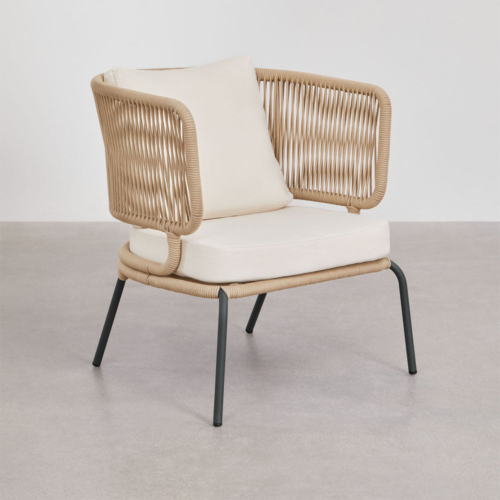 Front view of Windsor single-seater rope lounge chair with weatherproof cushions