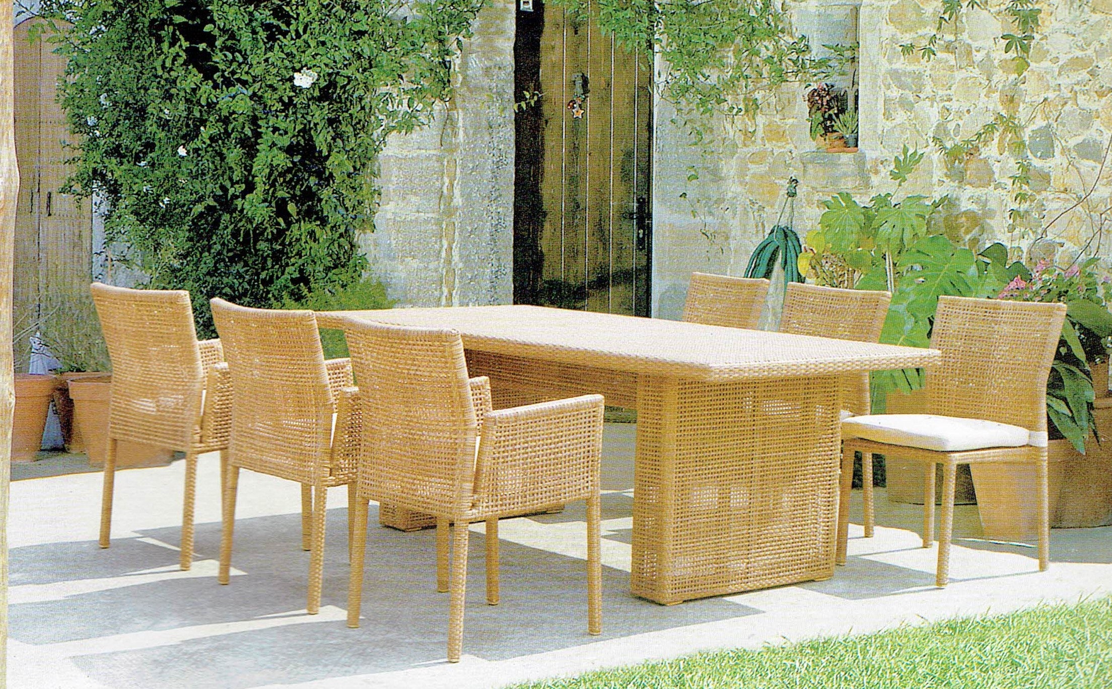 Camille Dining Set - OUTDOOR STUDIO
