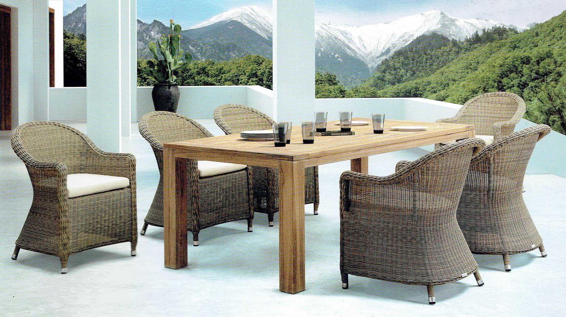Isadora Dining Set - OUTDOOR STUDIO