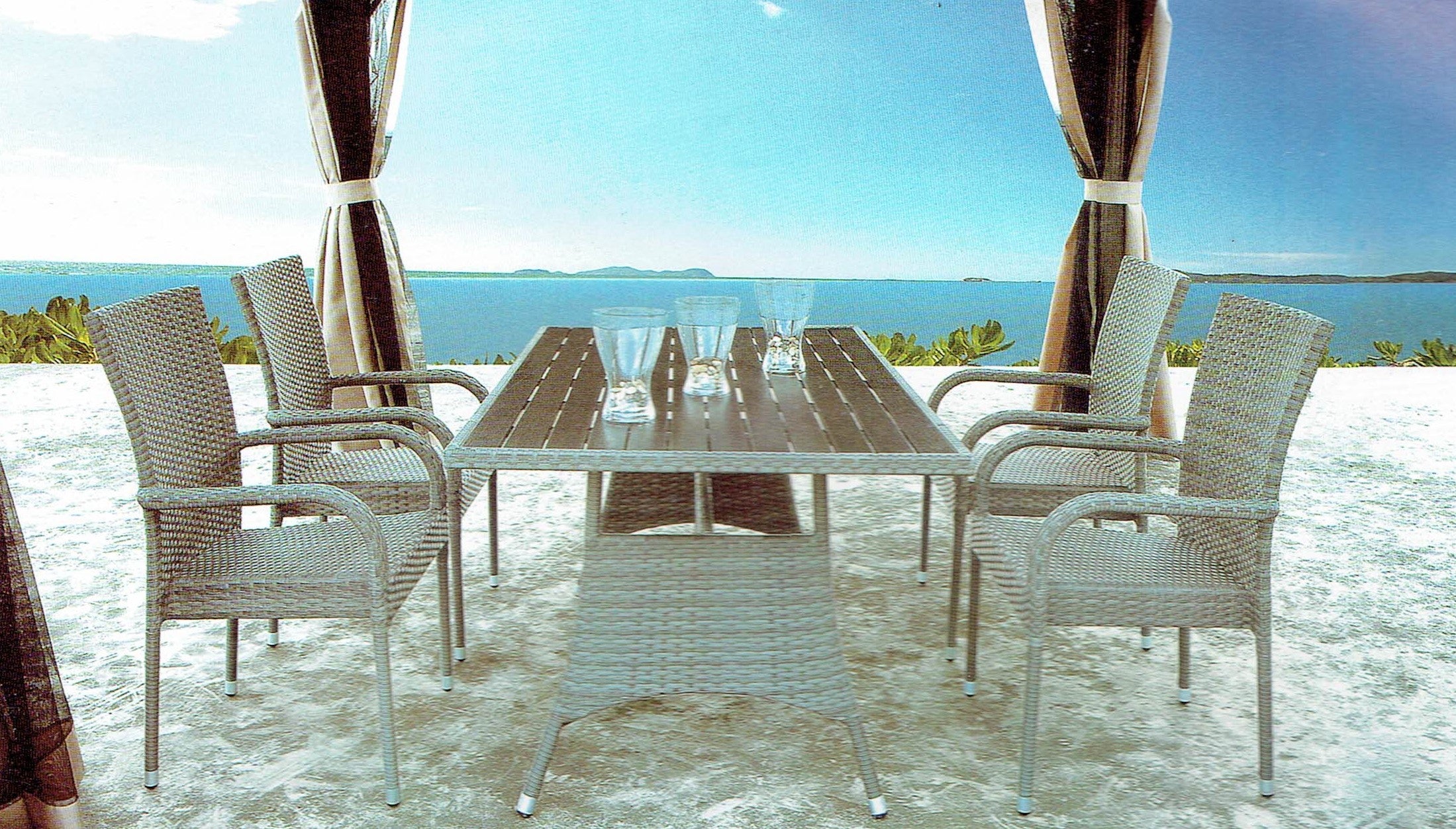 Autumn Dining Set - OUTDOOR STUDIO