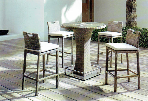 Amell Bar Dining Set