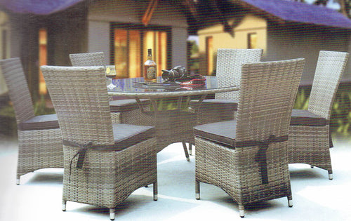 Wyetta Dining Set